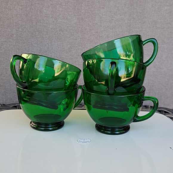 5 Vintage 50s 60s MCM Anchor Hocking Forest Emerald Green Glass Punch Cups *firm - Picture 5 of 14